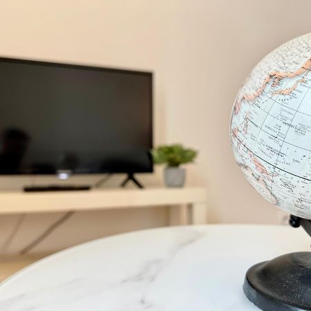 Le Colorado, Studio A 5 Min Du Centre-Ville Poitiers Ngoại thất bức ảnh